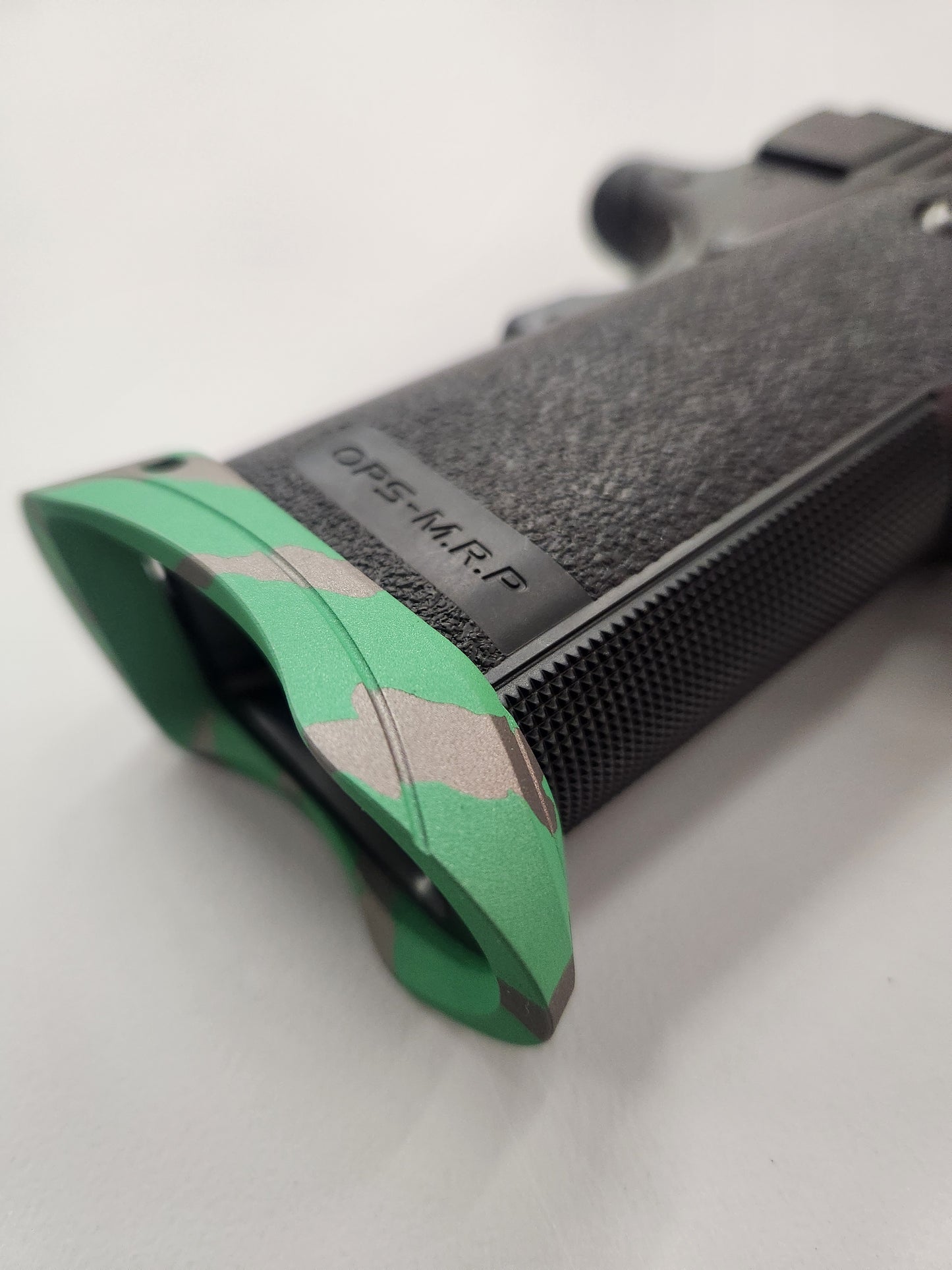 F-86 Custom "Stainless Stripe" 4.3 Hicapa Upgrade Package