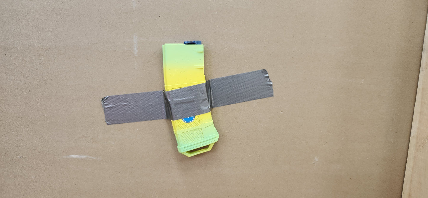 Amarok Sports Polymer Mid Cap Magazine for AEG (250rds,Blue) F-86 Custom "Banana"