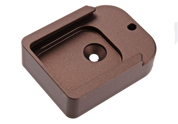 EMG / TTI Combat Master Magazine Base Plate for Hi-CAPA Gas Magazines (Model: Charging Port / Bronze)