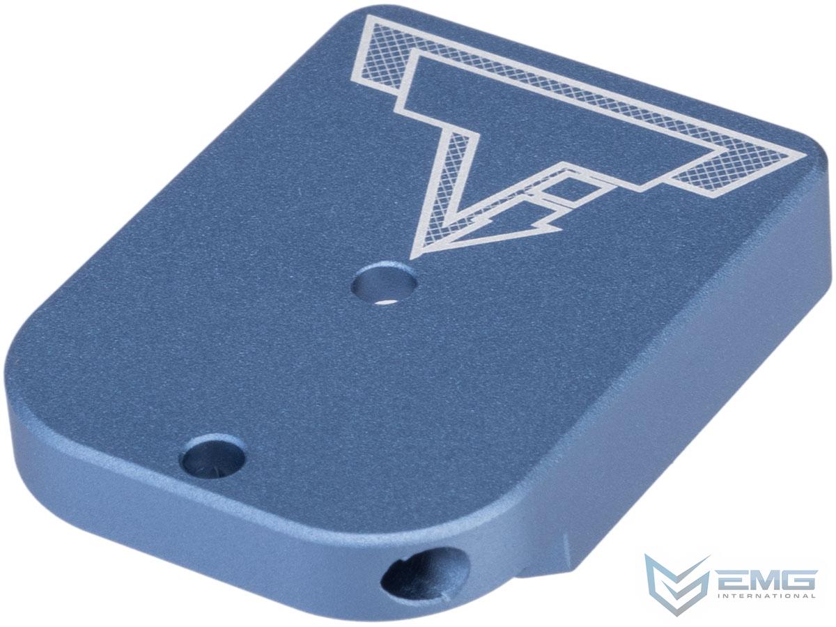 EMG / TTI Combat Master Magazine Base Plate for Hi-CAPA Gas Magazines (Model: Charging Port / Titanium Blue)